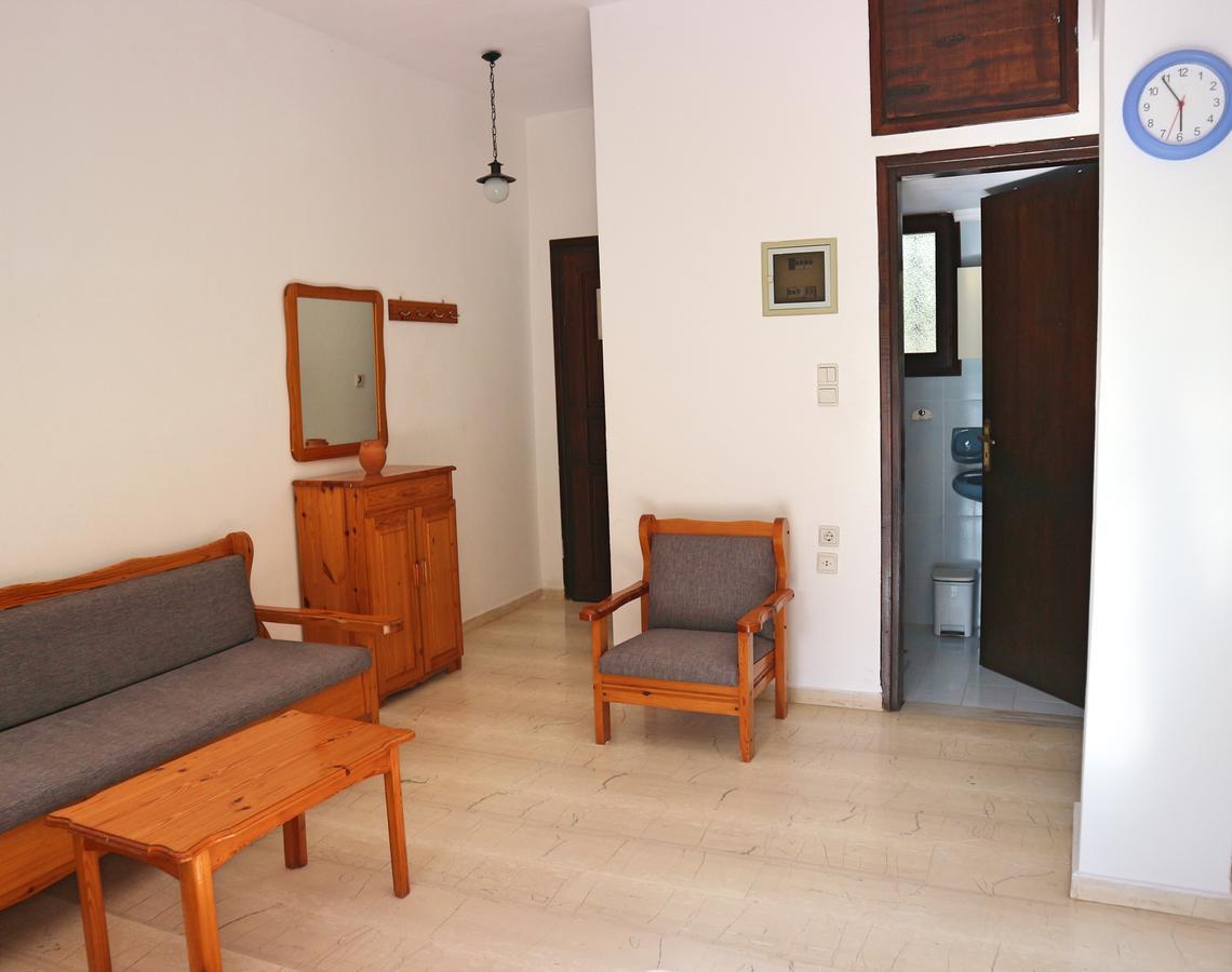 Oliaria Apartments Platanés Exteriér fotografie