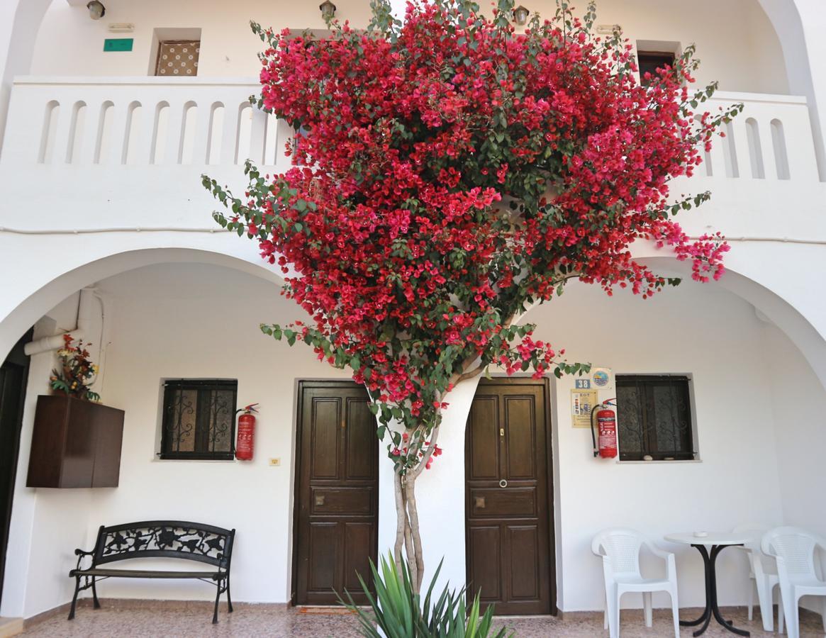 Oliaria Apartments Platanés Exteriér fotografie