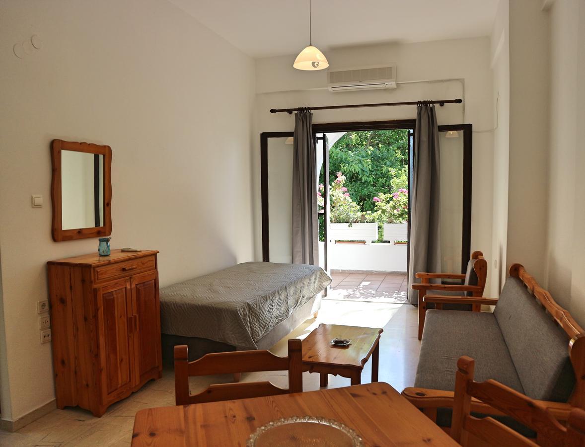 Oliaria Apartments Platanés Exteriér fotografie