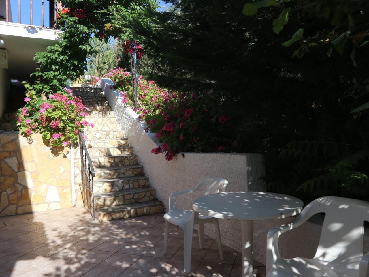 Oliaria Apartments Platanés Exteriér fotografie